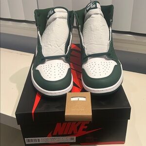 Jordan 1 Pine Green